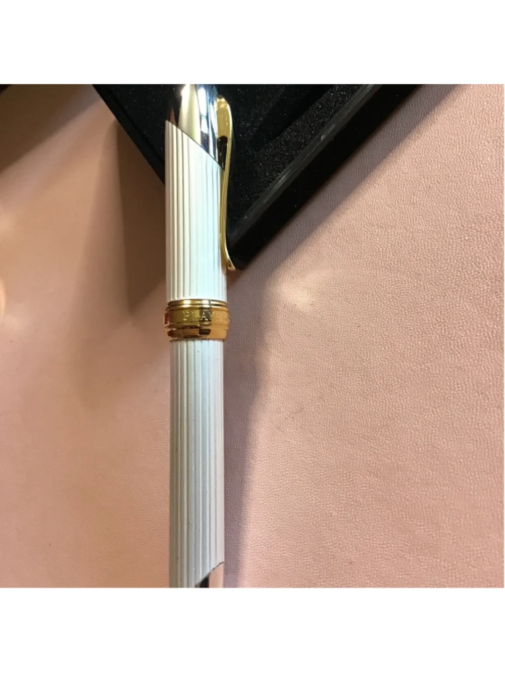 Gold/Silver Players Casino Pen & Keychain Set NEW